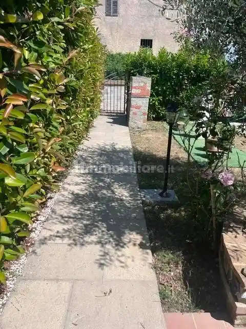 Casa indipendente in vendita a Borgo San Lorenzo