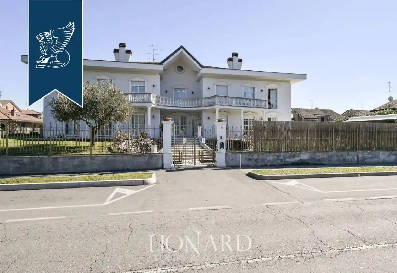 Villa - foto 2
