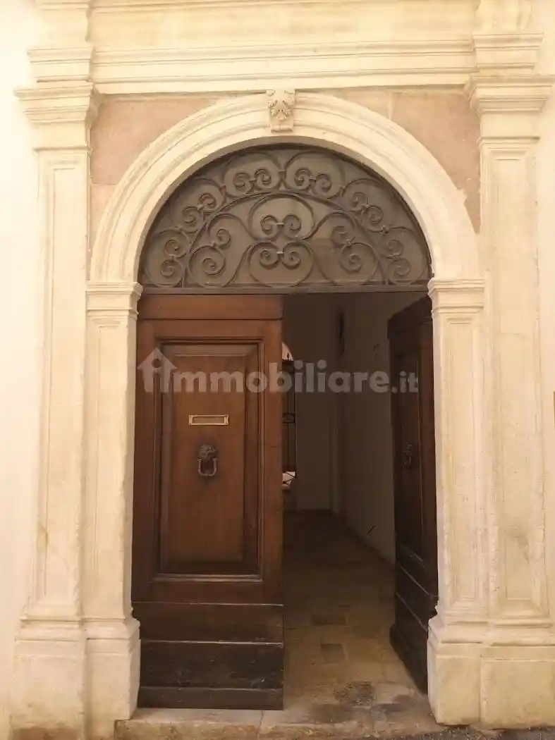 Appartamento in affitto a L'Aquila
