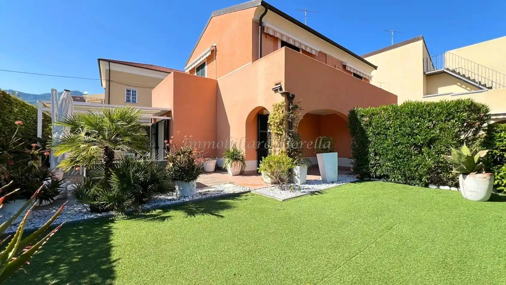 Villetta a schiera in vendita a Loano