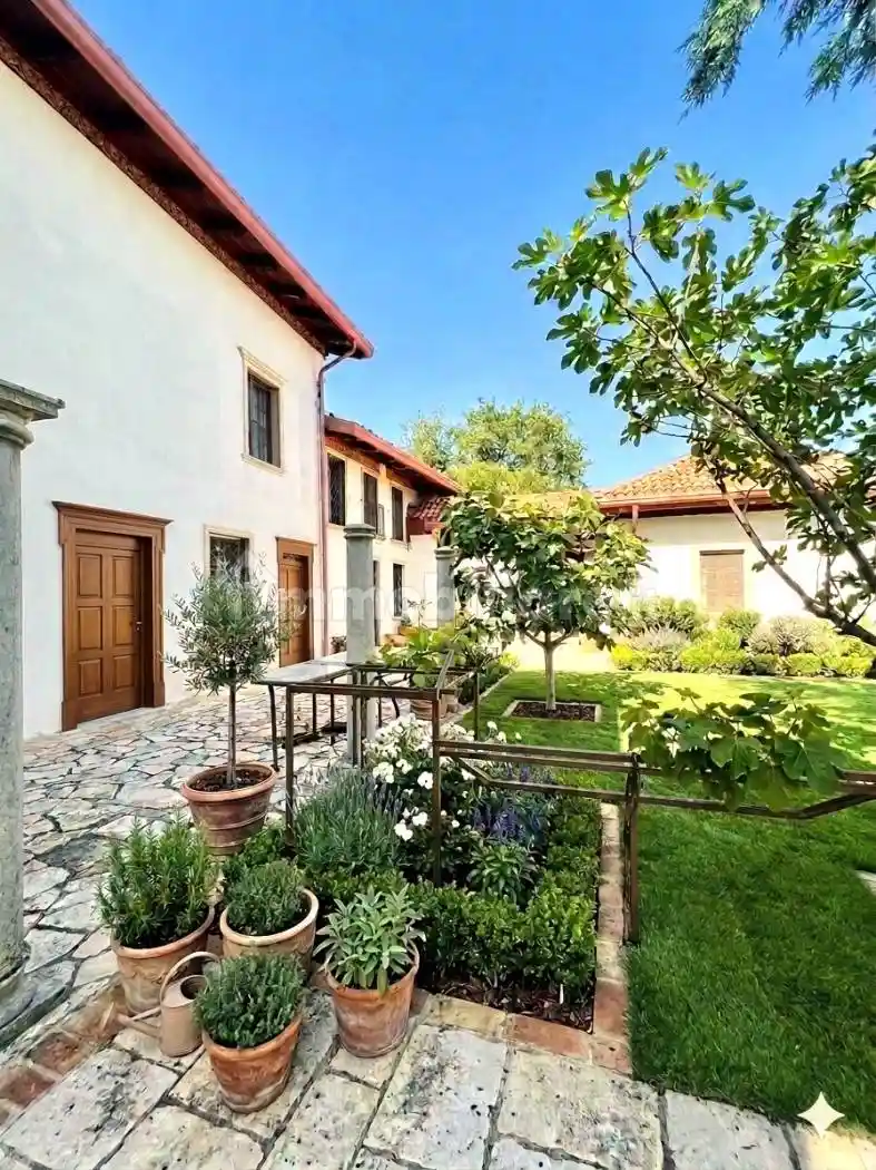 Villa in vendita a Rho
