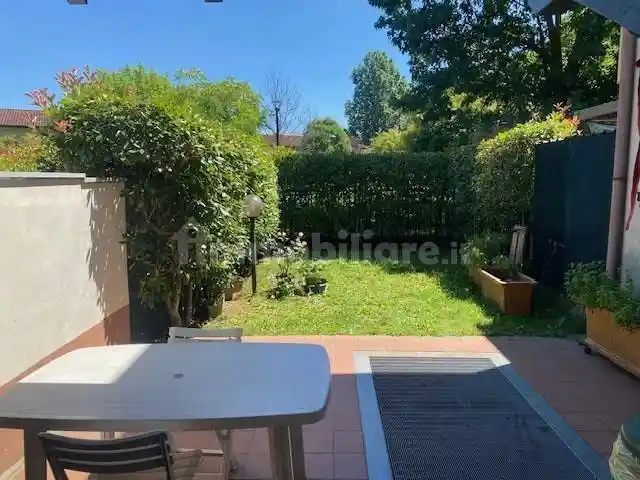 Villetta a schiera in affitto a Biassono