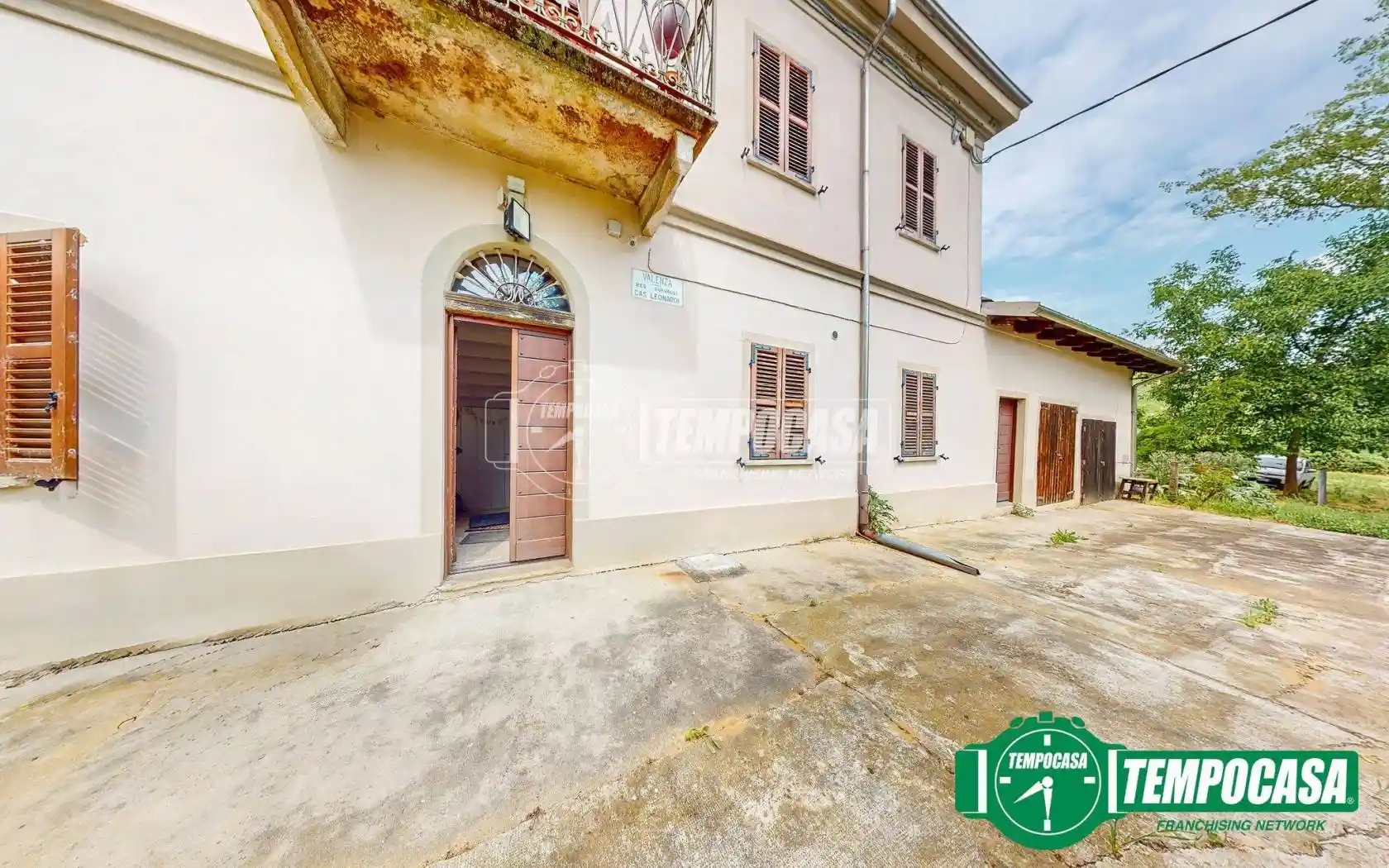 Villa in vendita a Valenza