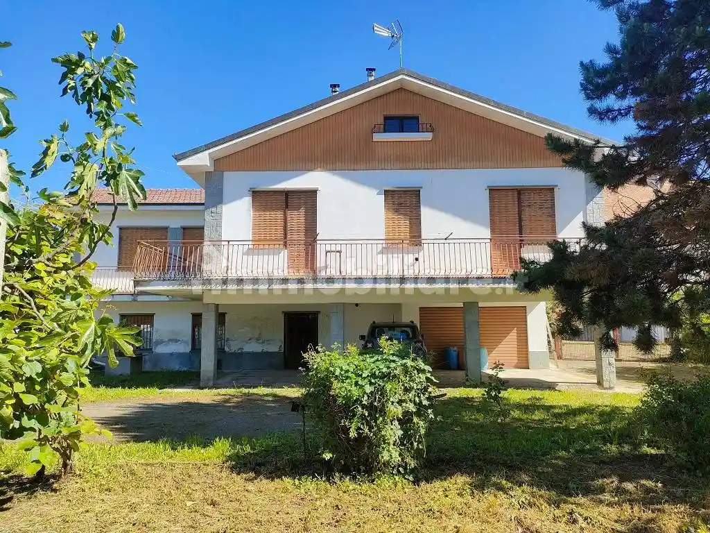 Villa in vendita a Viale