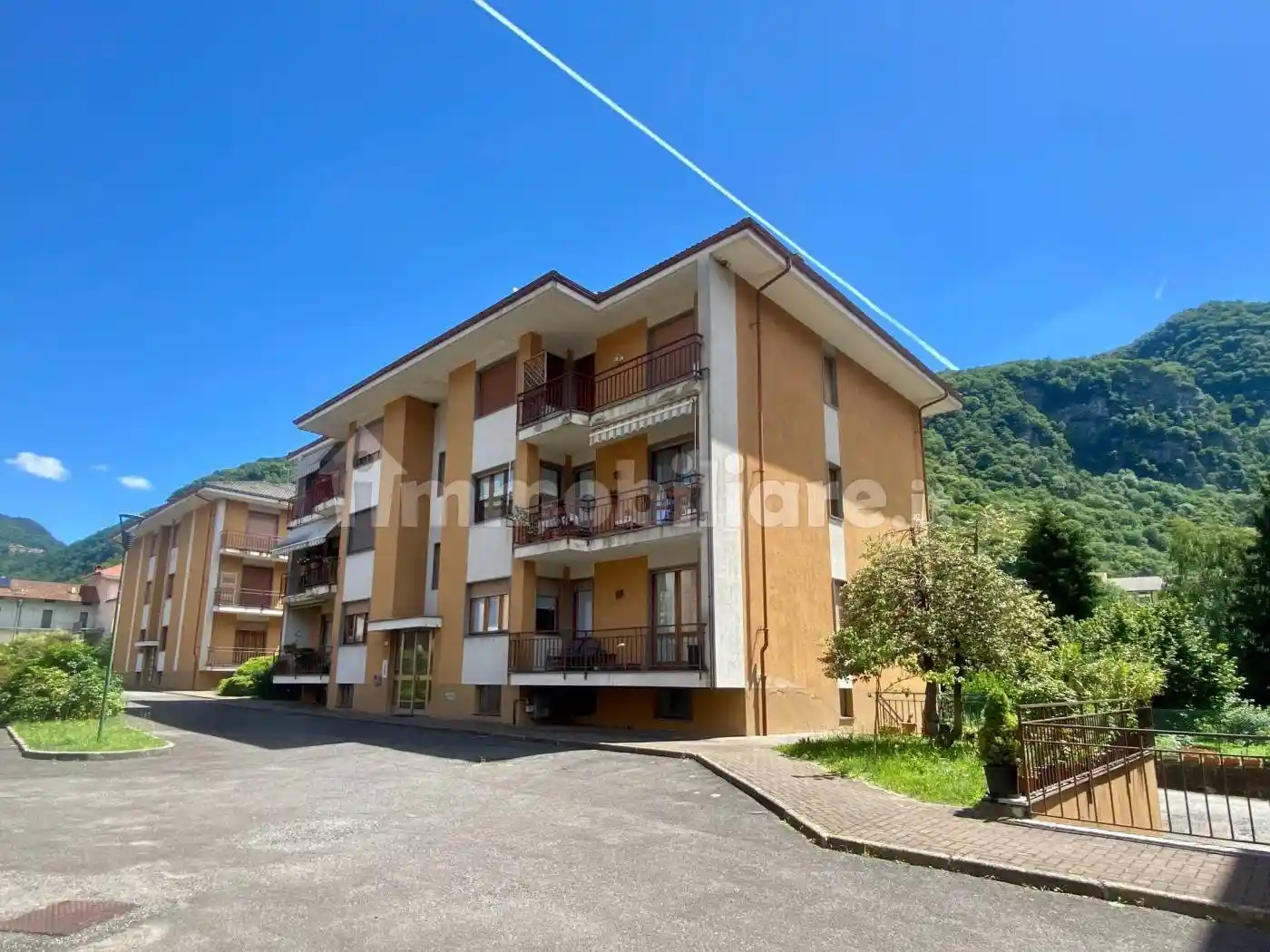 Appartamento in vendita a Varallo
