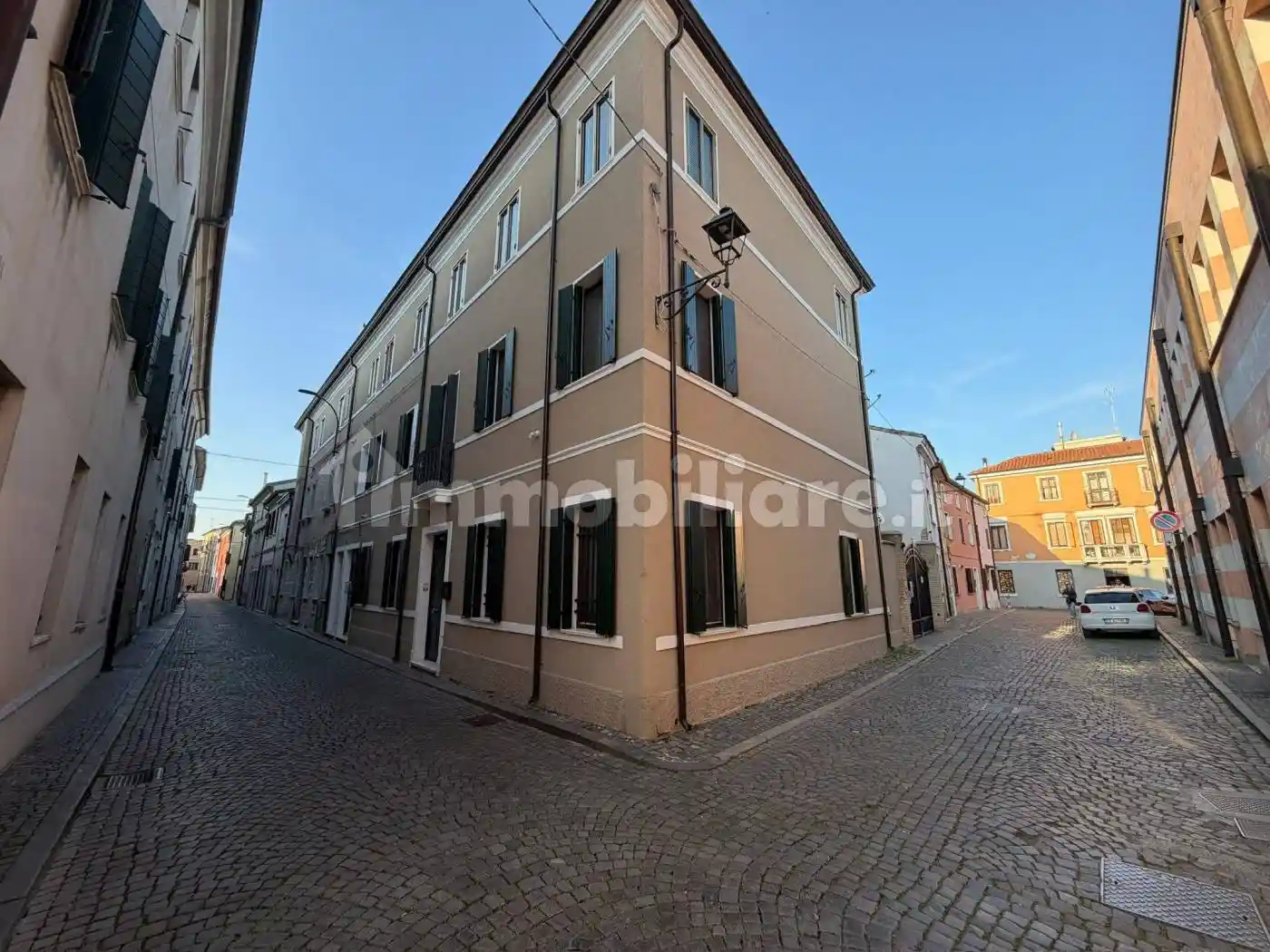 Villa in vendita a Adria