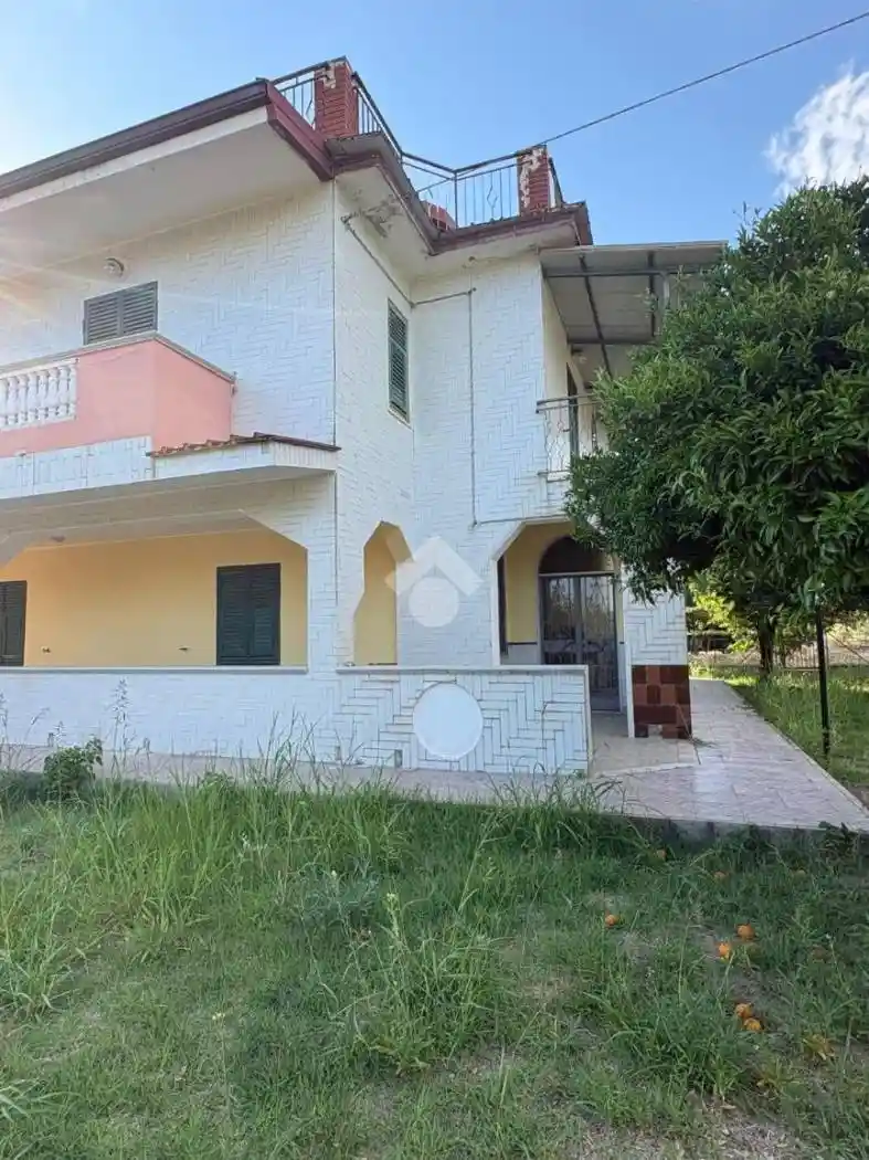 Appartamento in vendita a Sellia Marina