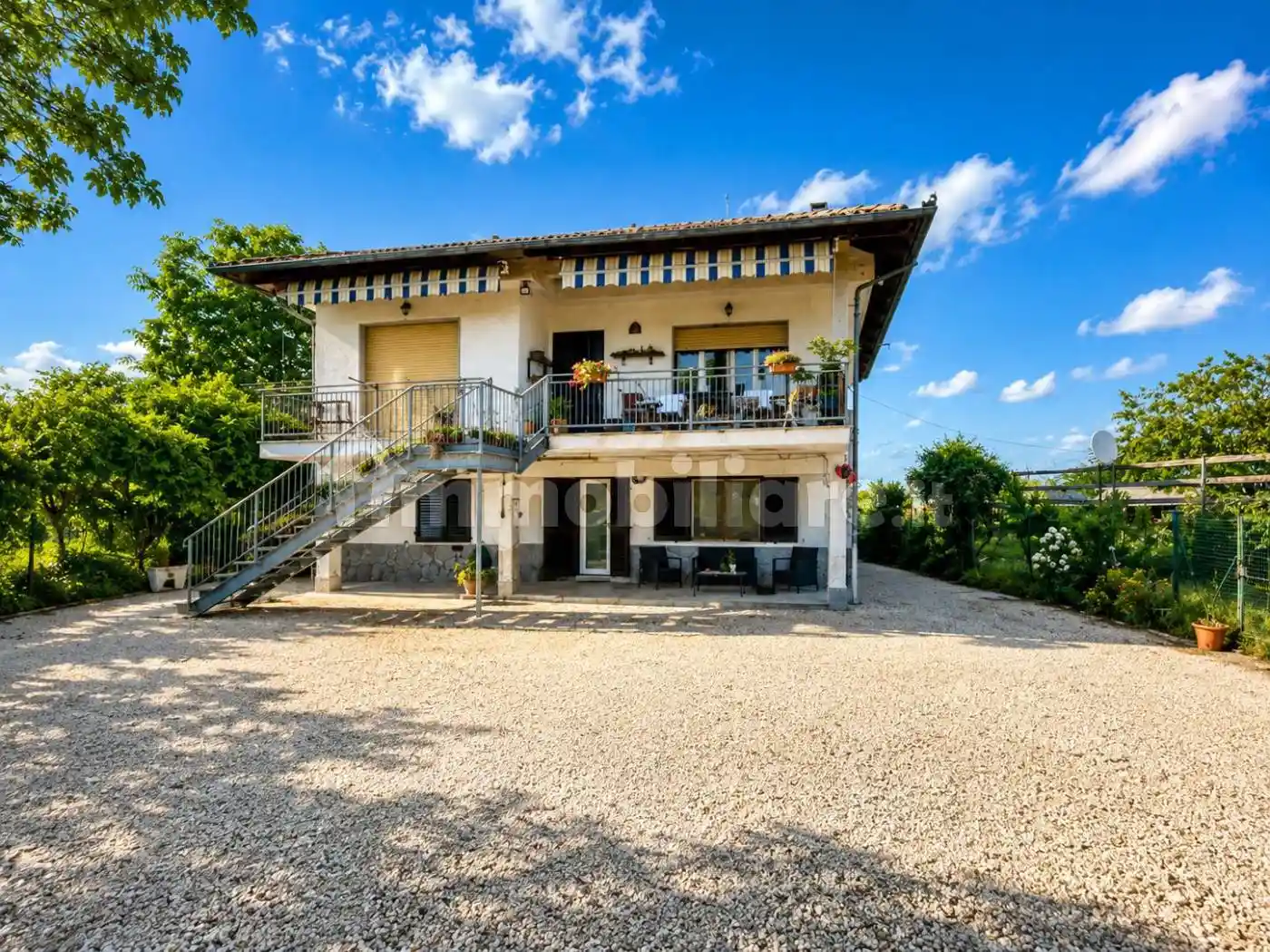 Villa in vendita a Caramagna Piemonte