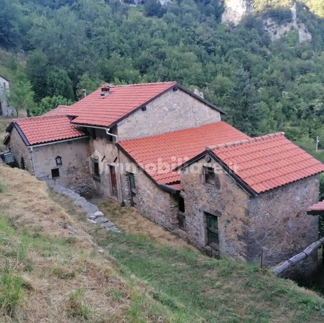 Rustico - Casale in vendita a Fabbriche di Vergemoli