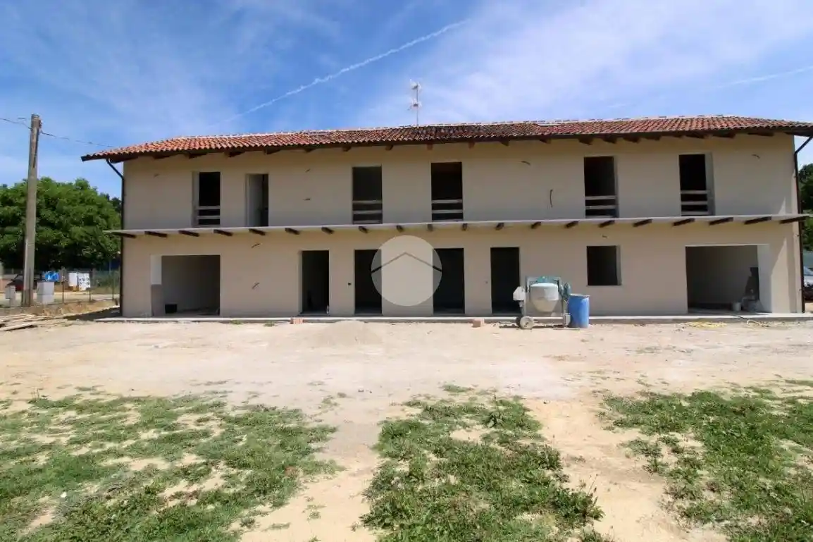 Villa in vendita a Baldissero d'Alba