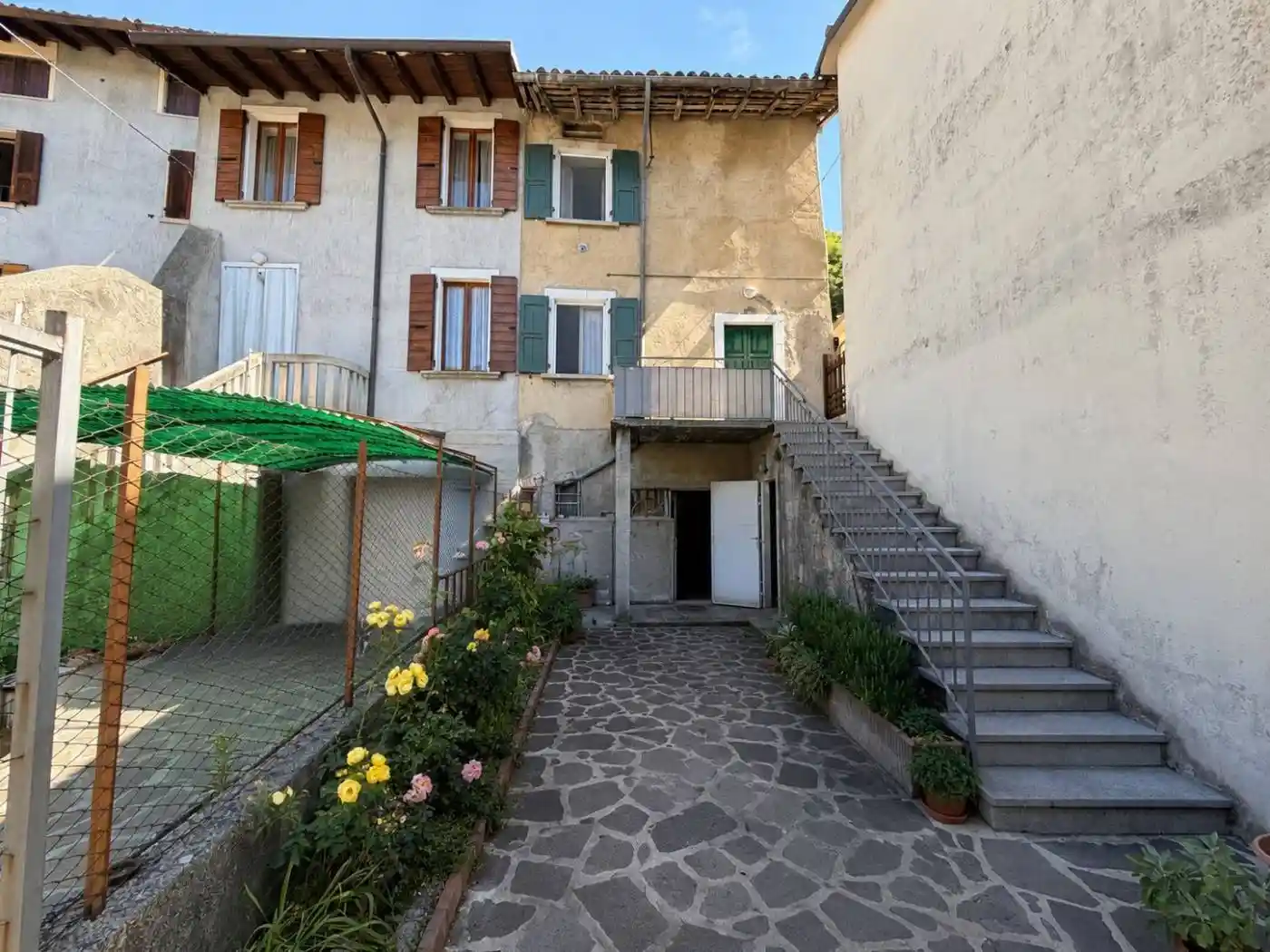 Appartamento in vendita a Gargnano