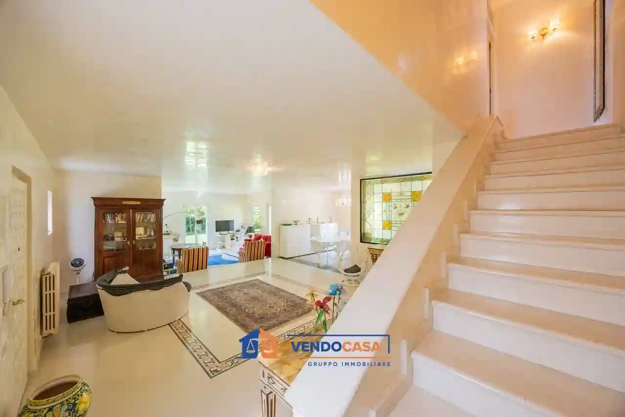 Villa - foto 4