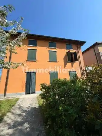 Villa in vendita a Castelfranco Emilia