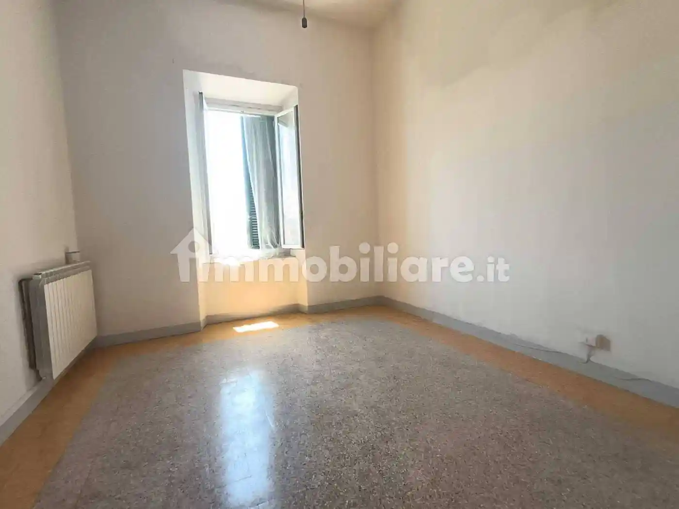 Appartamento in vendita a Livorno