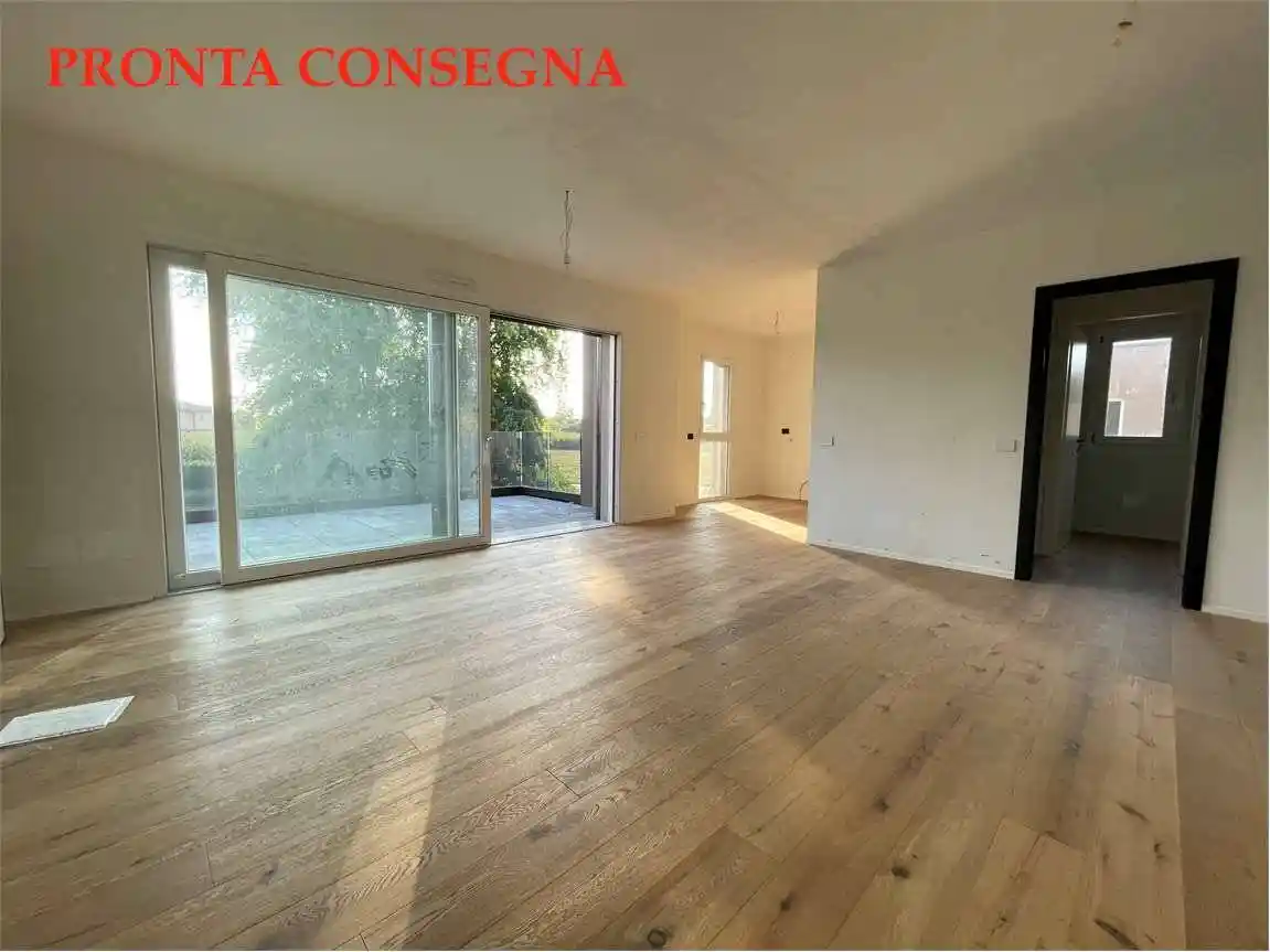 Appartamento in vendita a Guanzate