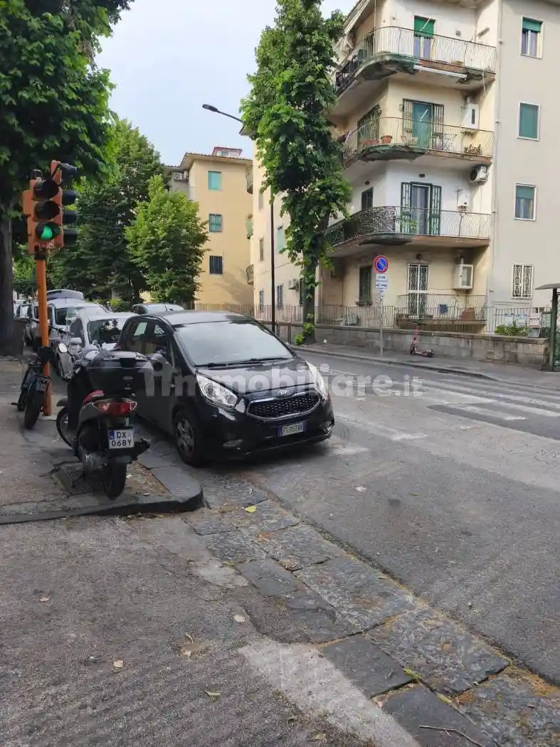 Appartamento in vendita a Napoli