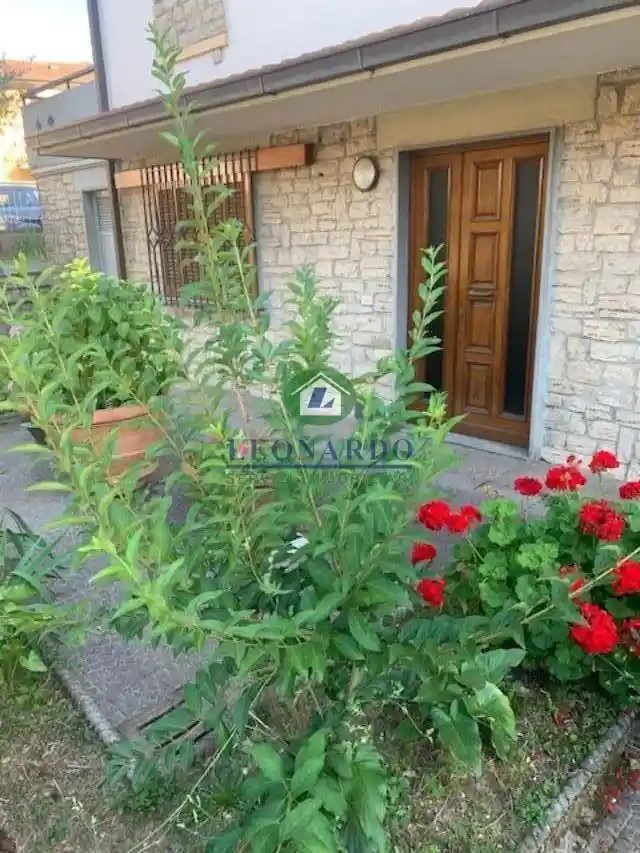 Casa indipendente in vendita a Montecatini-Terme