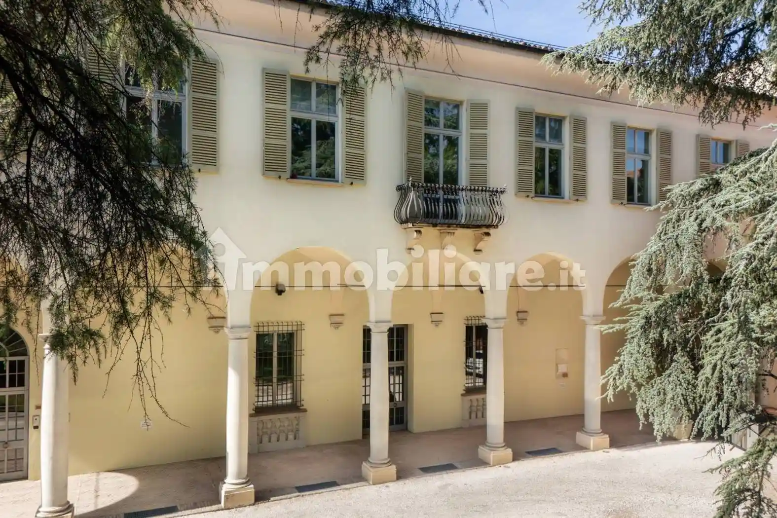 Villa in vendita a Bologna