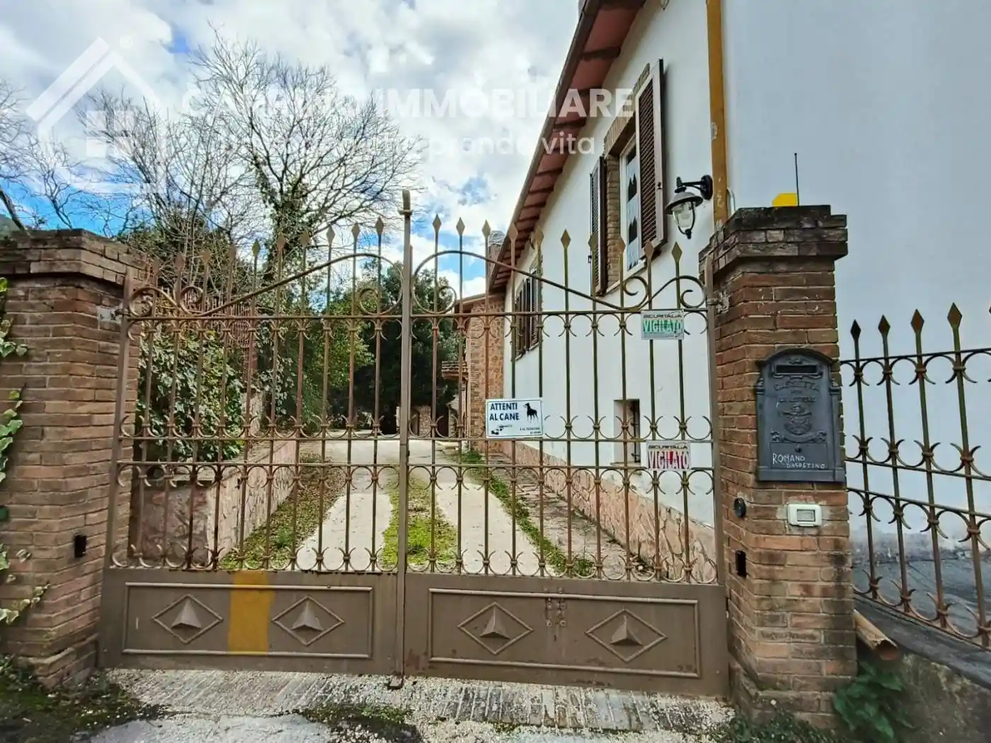 Rustico - Casale in vendita a Spello