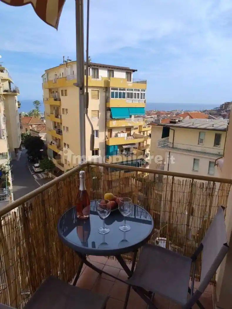 Appartamento in affitto a Sanremo