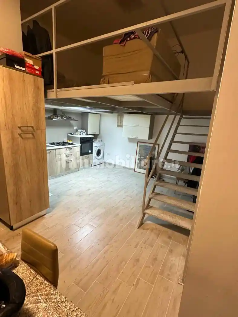 Appartamento in affitto a Napoli