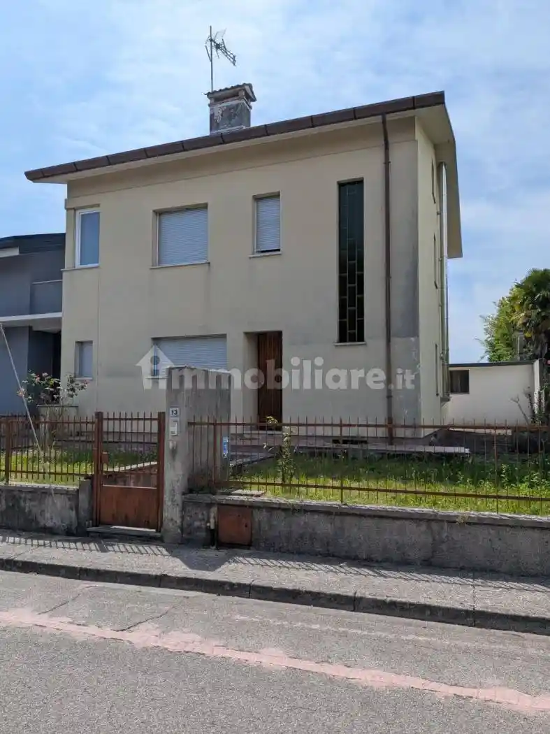 Villa in vendita a Pasian di Prato