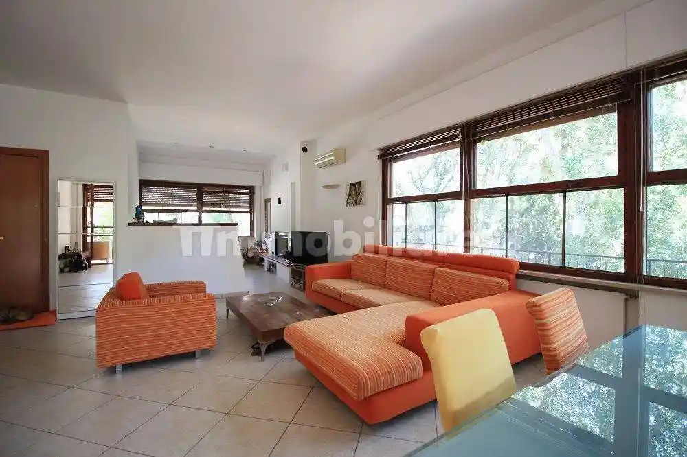 Villa in affitto a Sabaudia