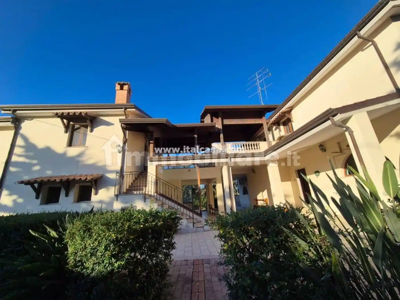 Villa in vendita a Crotone