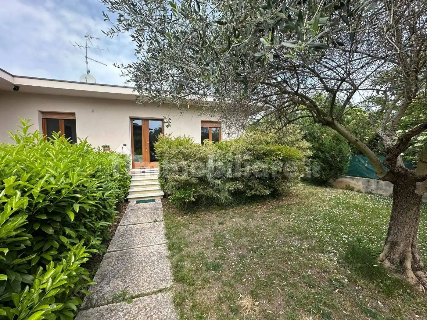 Villa in vendita a Bussolengo