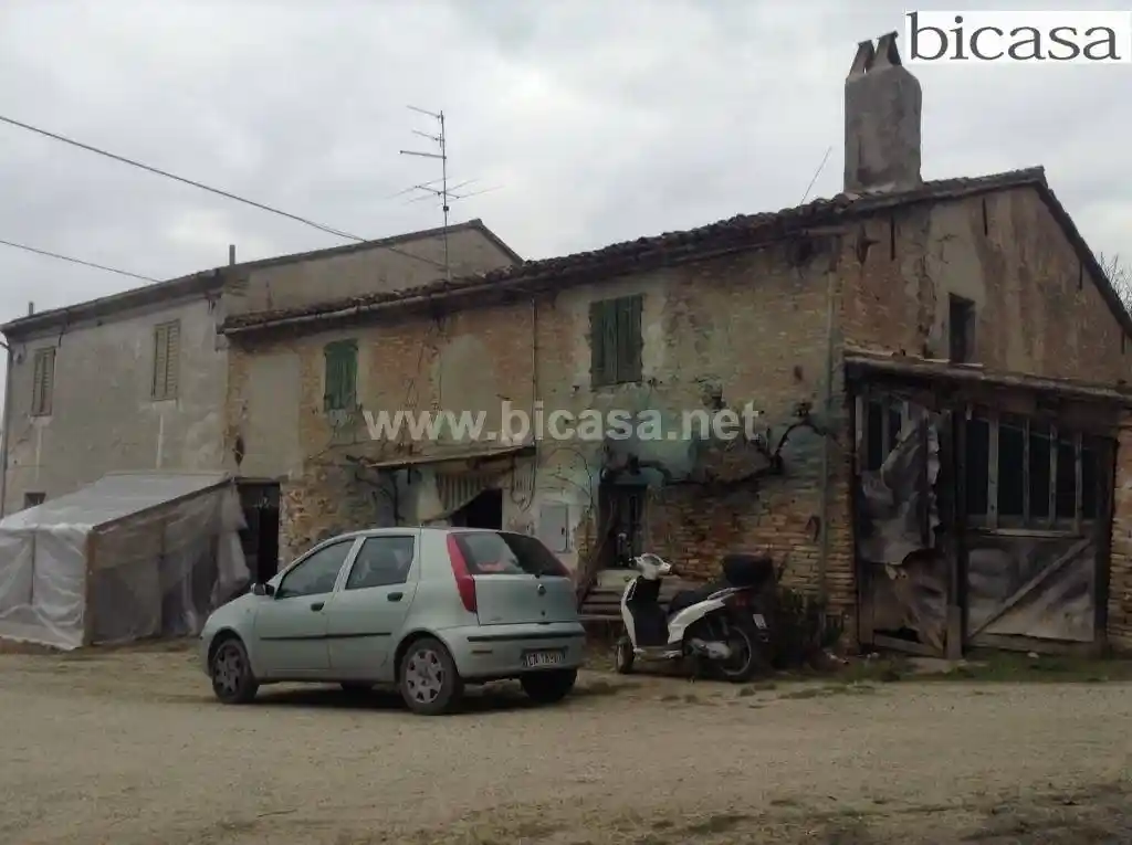 Villa in vendita a Pesaro