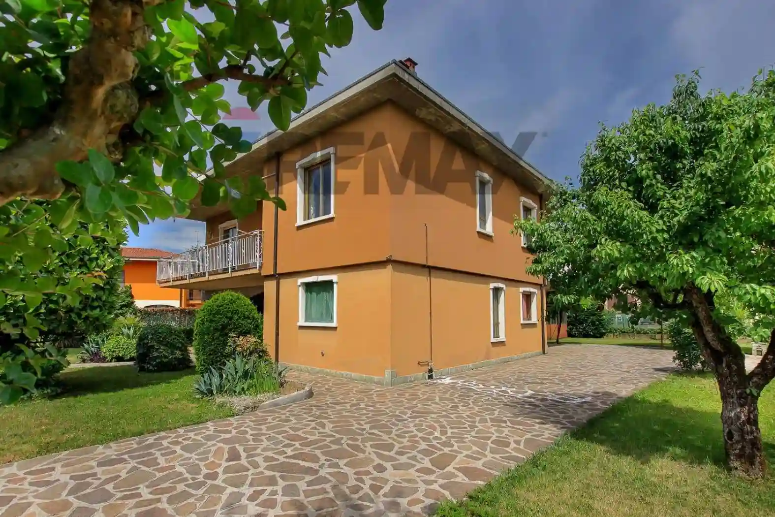 Villa - foto 2