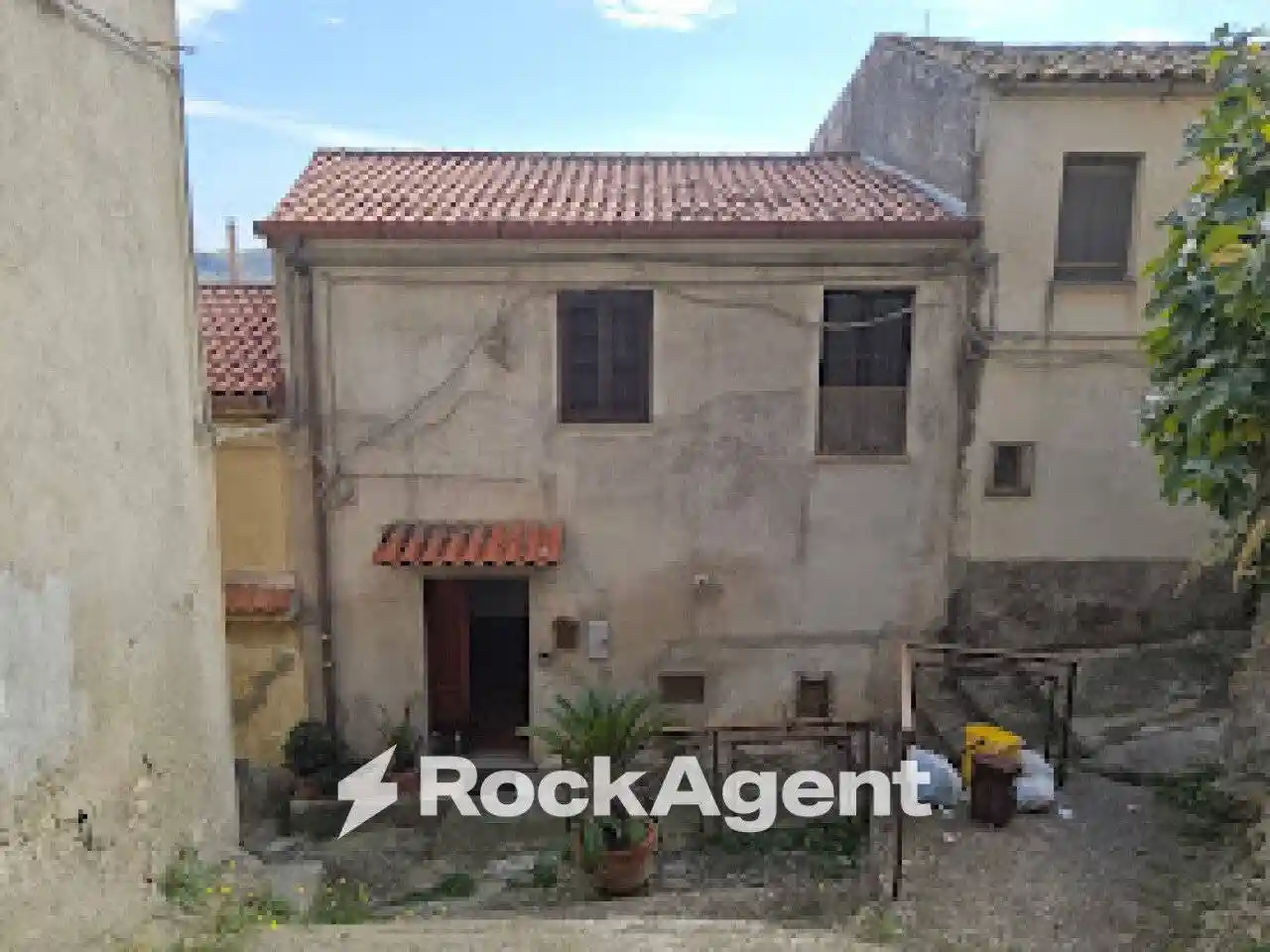 Casa indipendente in vendita a Gioiosa Ionica