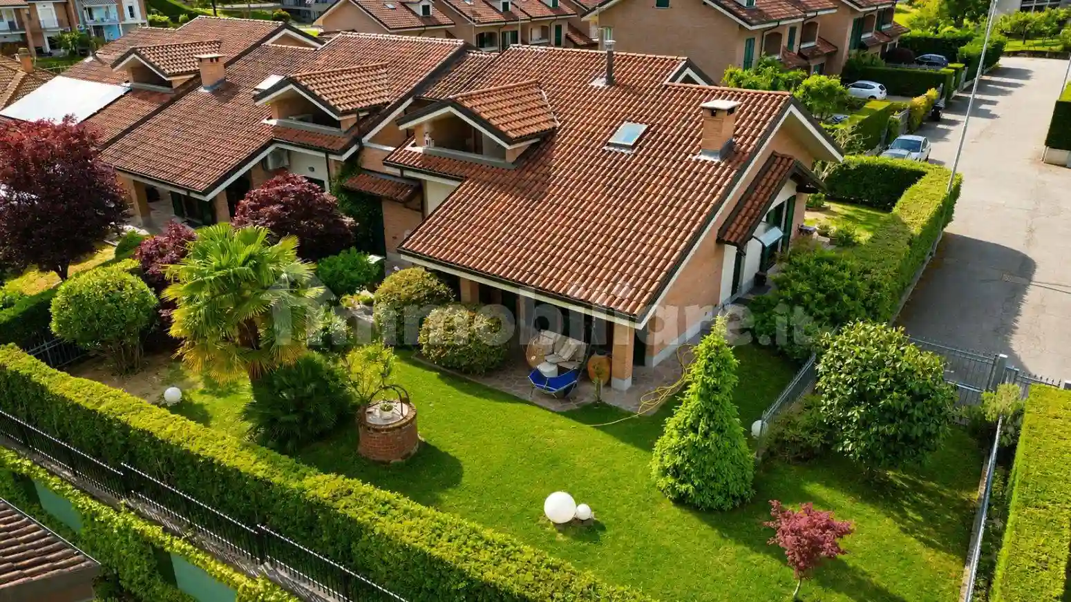 Villa - foto 2