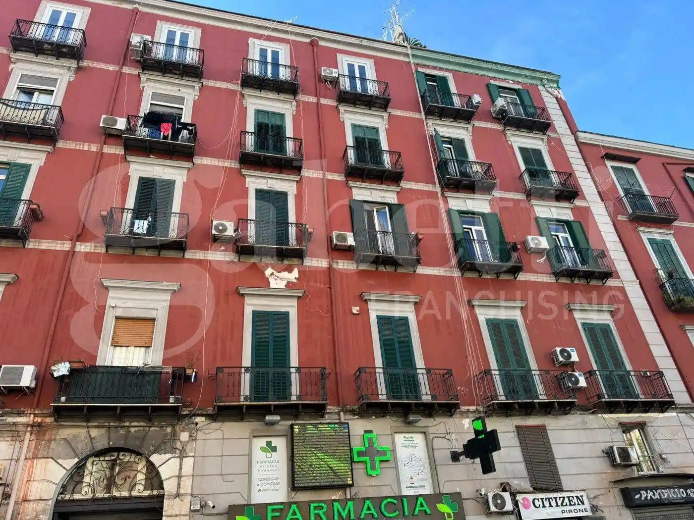 Appartamento in vendita a Napoli