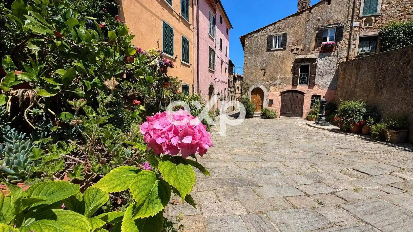Casa indipendente in vendita a Castagneto Carducci