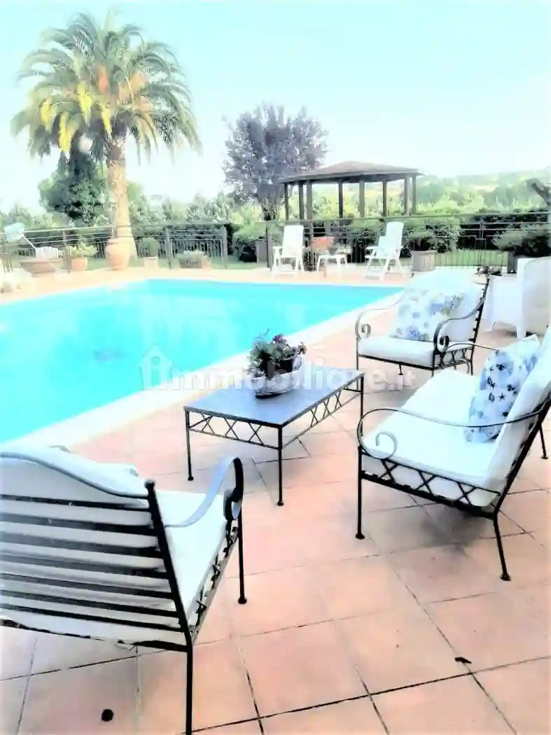 Villa - foto 5