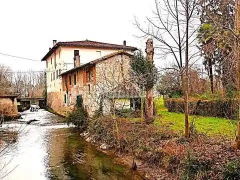Rustico - Casale in vendita a Zoppola