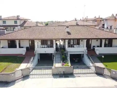 Villa in vendita a Cordenons