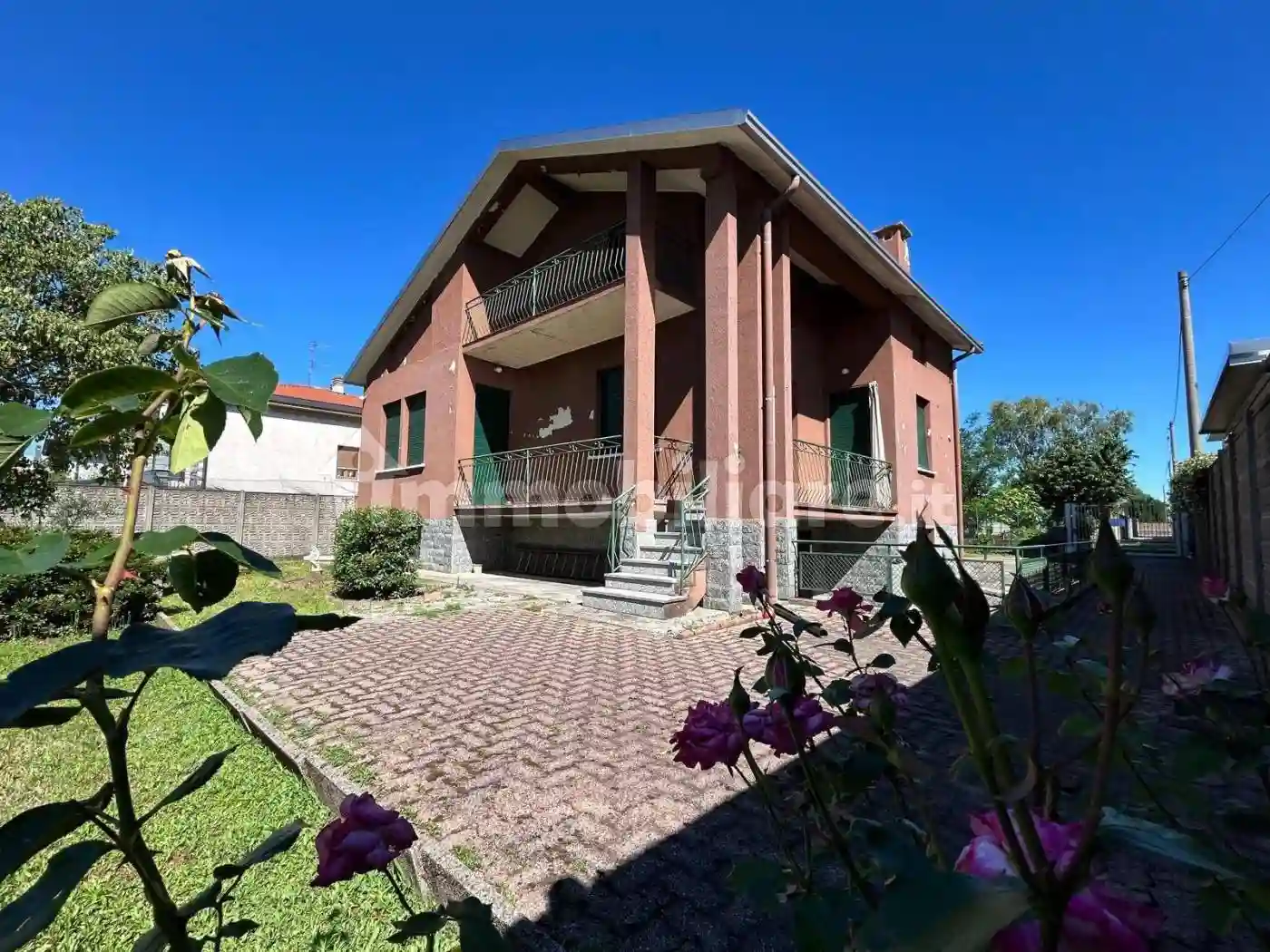 Villa - foto 2