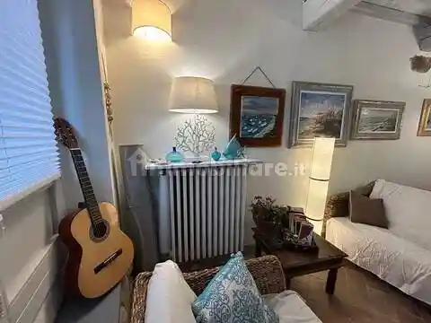 Appartamento in vendita a Casale Marittimo
