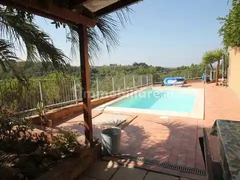Villa in vendita a Montescudaio