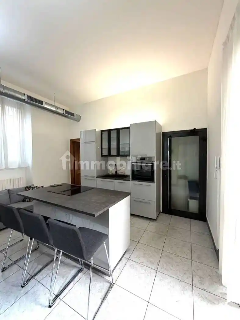 Appartamento in vendita a Monza