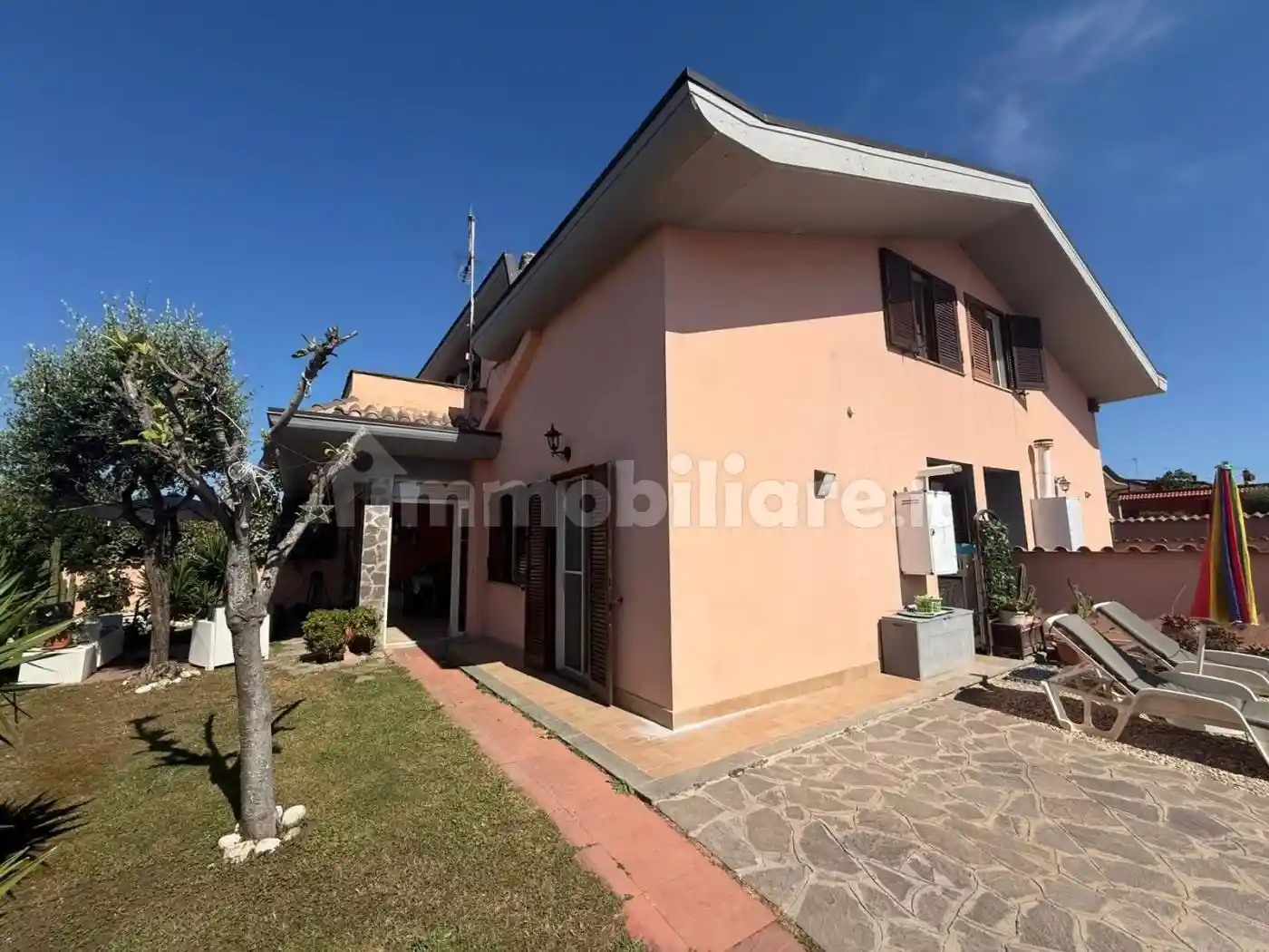 Villa in vendita a Ardea