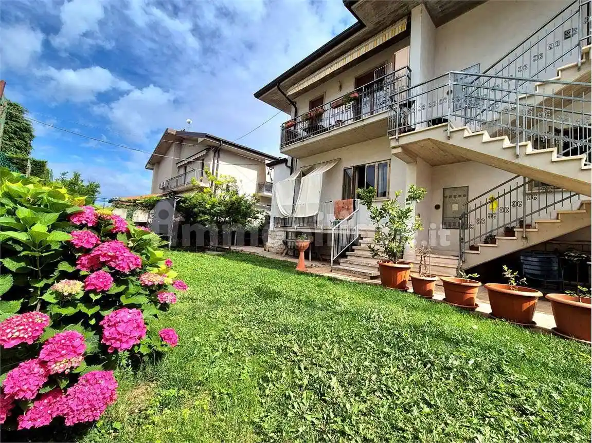 Appartamento in vendita a Villafranca di Verona