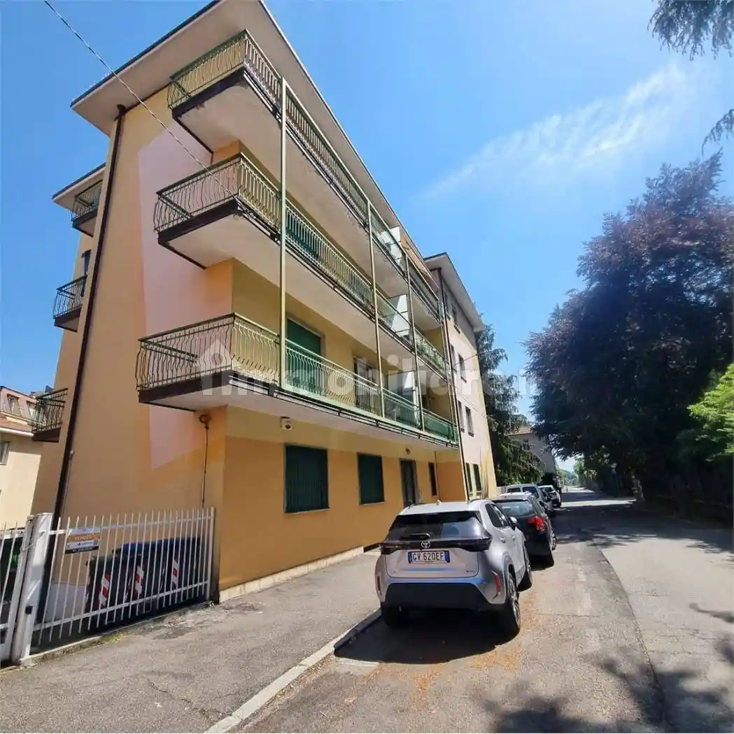 Appartamento in affitto a Varese