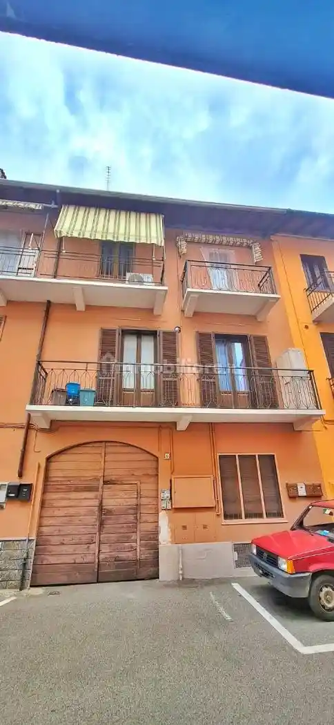 Appartamento in vendita a Gattinara