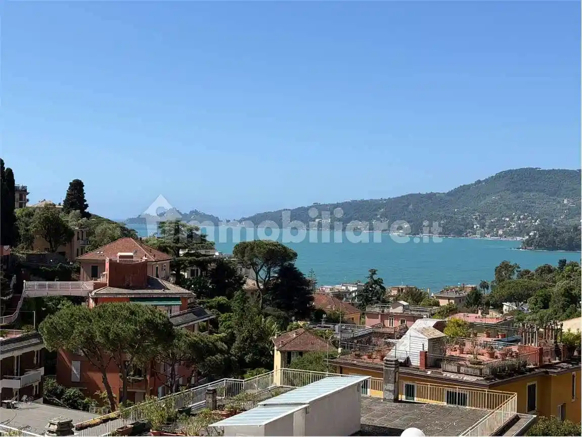 Appartamento in vendita a Rapallo