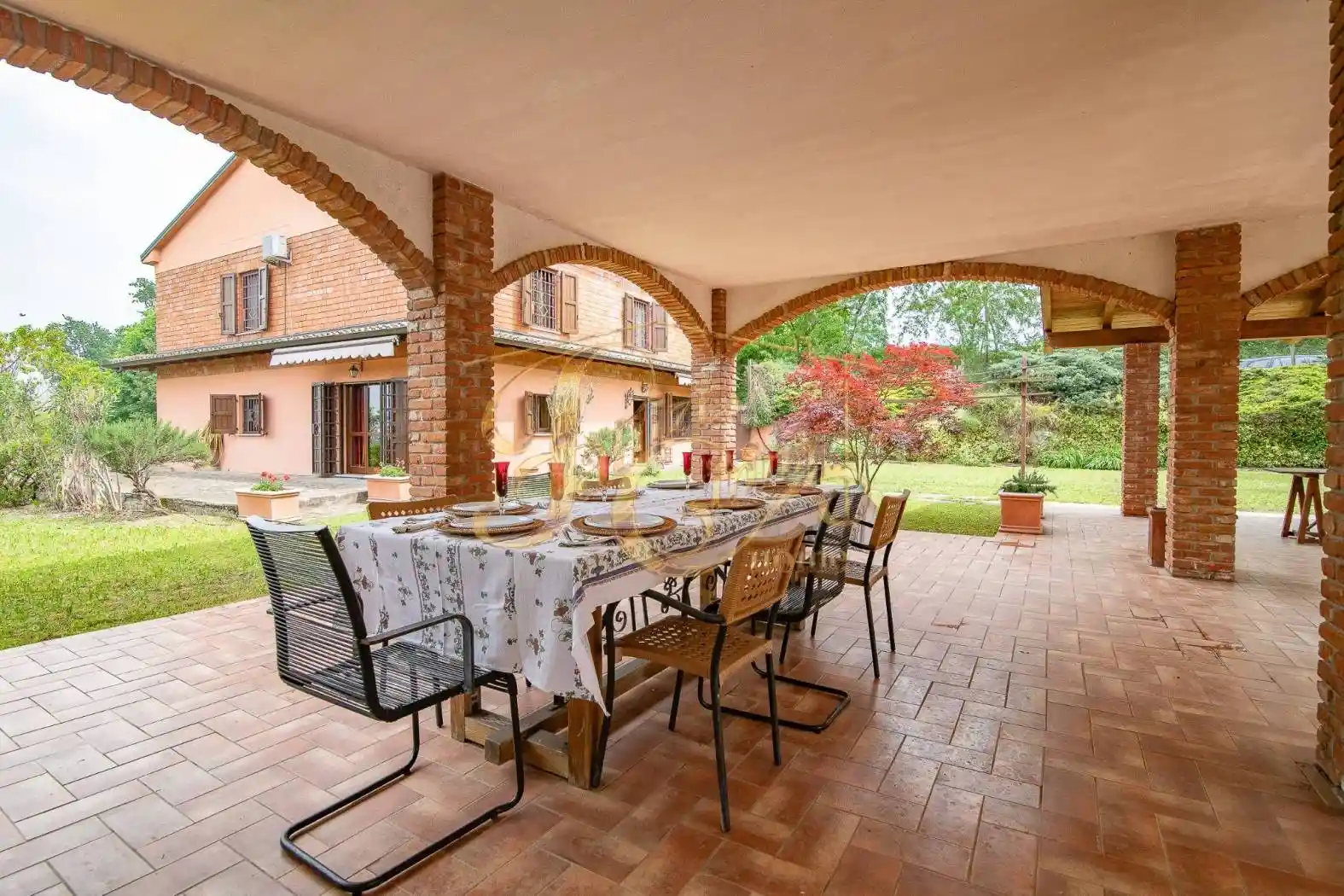 Villa in vendita a Ziano Piacentino