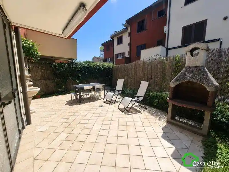 Villetta a schiera in vendita a Carpiano