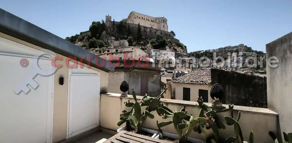 Casa indipendente in vendita a Scicli